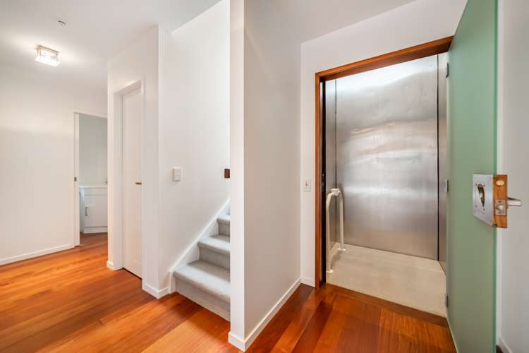 74f Heretaunga Square Silverstream_12