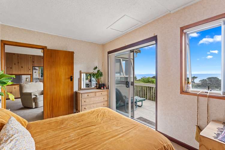 25 Domain Crescent Muriwai_10