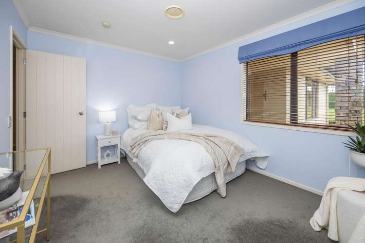 22 Stonebridge Estate Road Temple View_33