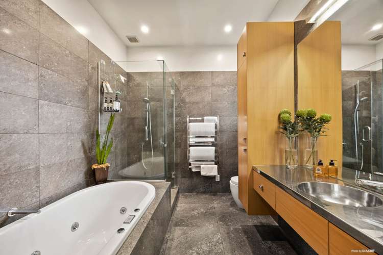 41 Fife Street Westmere_12