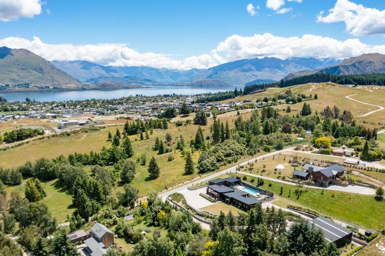 6 Wineberry Lane Wanaka_23