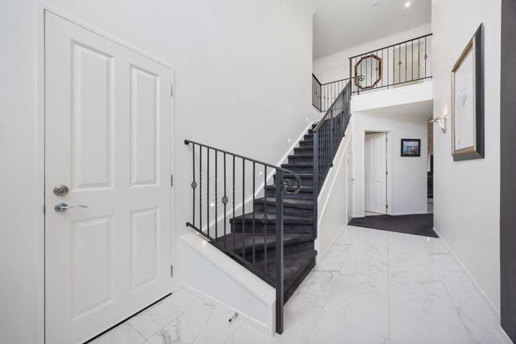 8B Lupetti Rise West Harbour_15