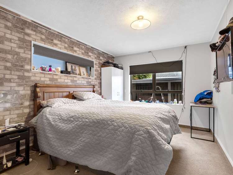 375 Westminster Avenue Tamatea_20