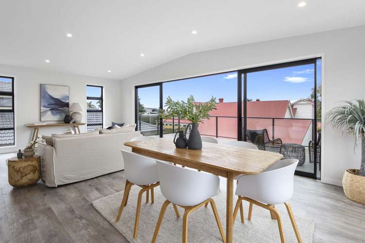 9 Hillcrest Road Otumoetai_6