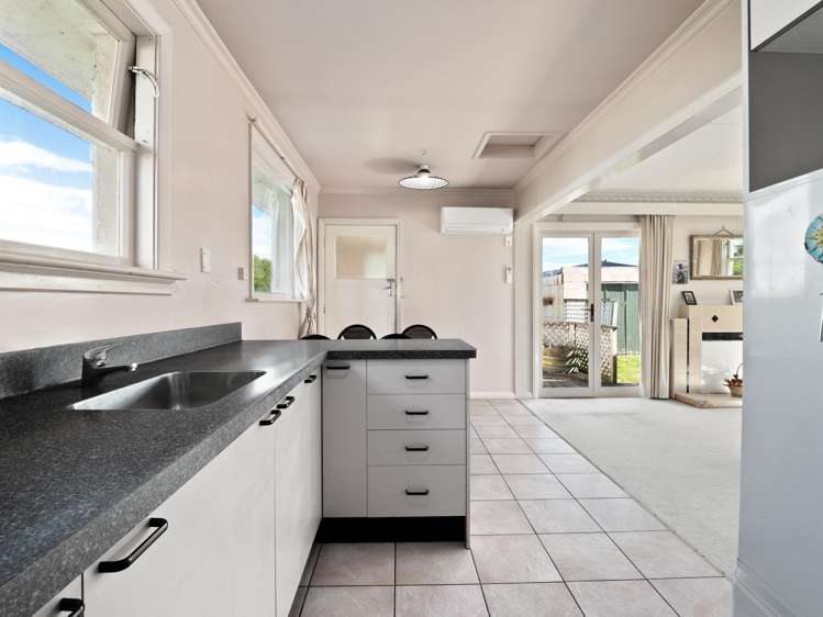 219 Highcliff Road Shiel Hill_5