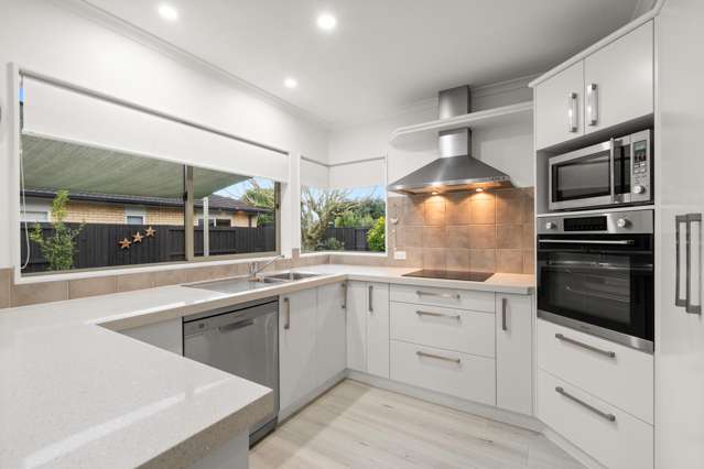 11 Saint Kilda Place Papamoa_2