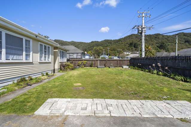 3 Ngaio Street Otaki Beach_2