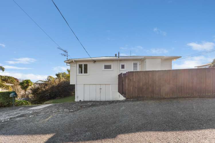 15 York Crescent Westown_19