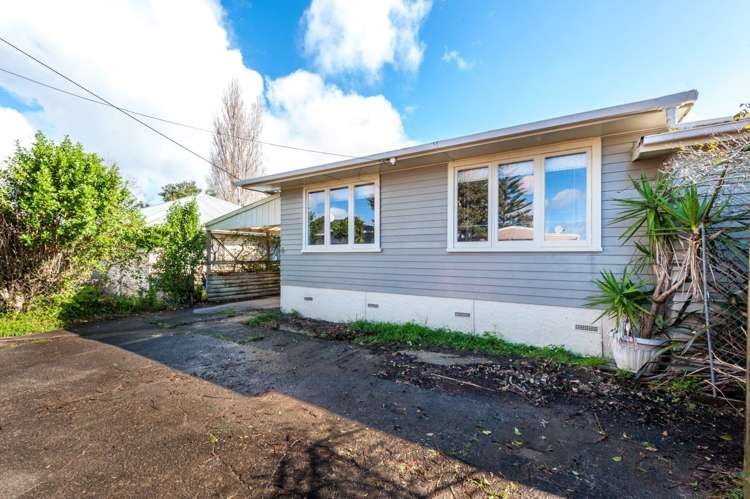 6 Ingleby Place Kelston_1