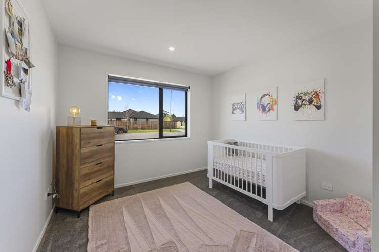 30 McQuillan Avenue Woodend_10