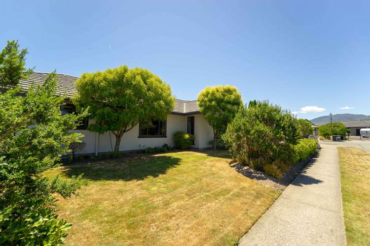 108 Aldinga Avenue Stoke_20