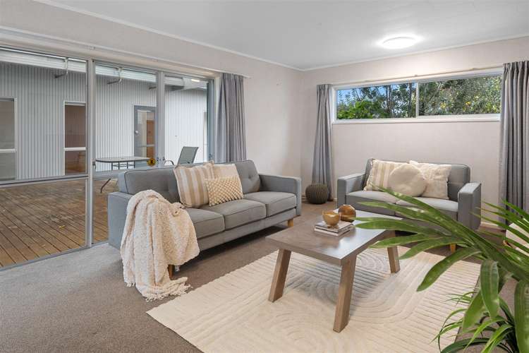 7 Carlton Crescent Kamo_6