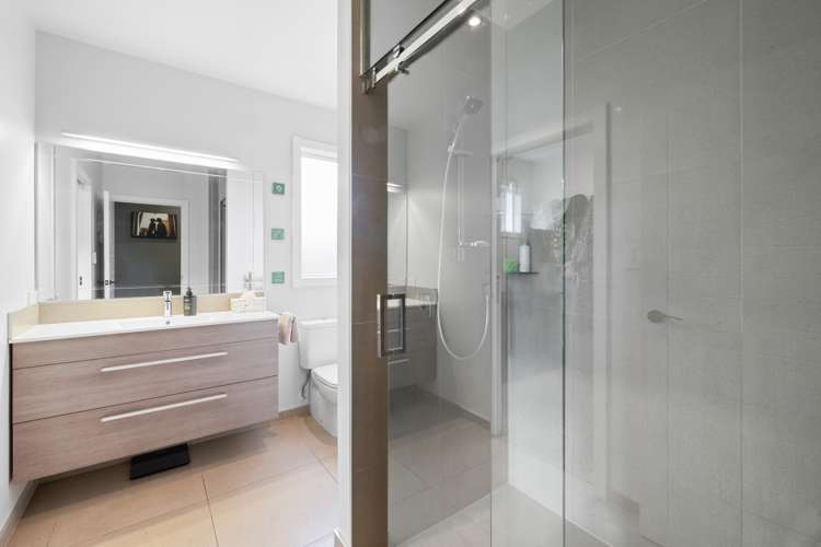 7 Gleneagles Way Waiwhakaiho_11