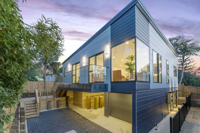 70B Alexander Ave Torbay_1