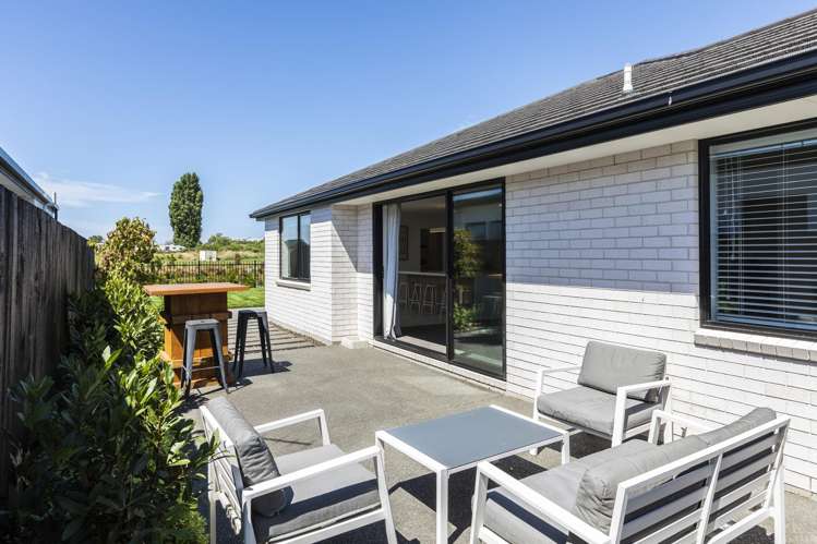 79 Katrine Drive Burwood_18