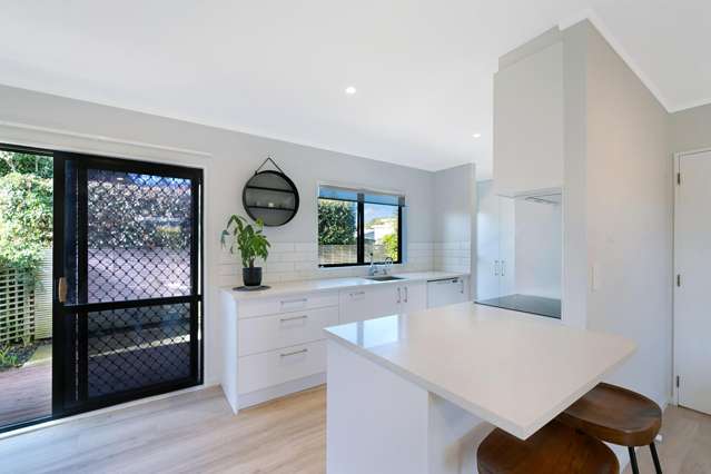 3/28 Lakeside Drive Orewa_4