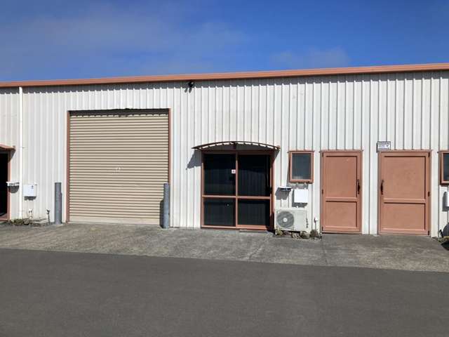 108m&sup2; Industrial Unit for Lease