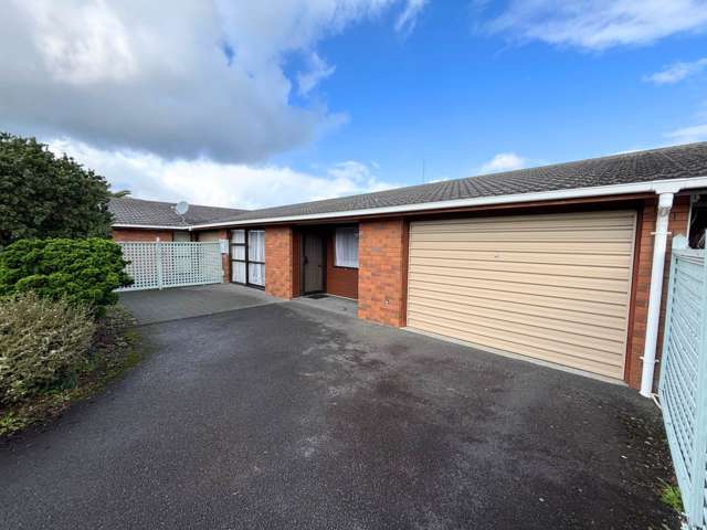 2/121 Kamo Road Kensington_1