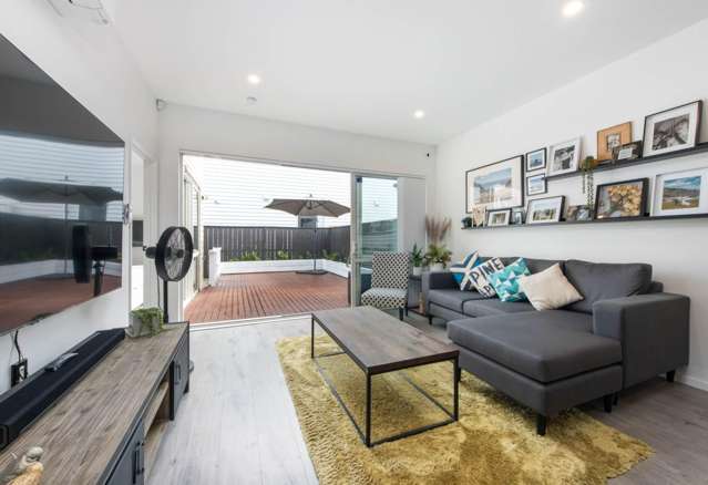 12 Houhora Street Westgate_2