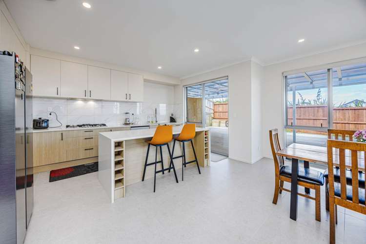 4 Hautoa Lane Flat Bush_5