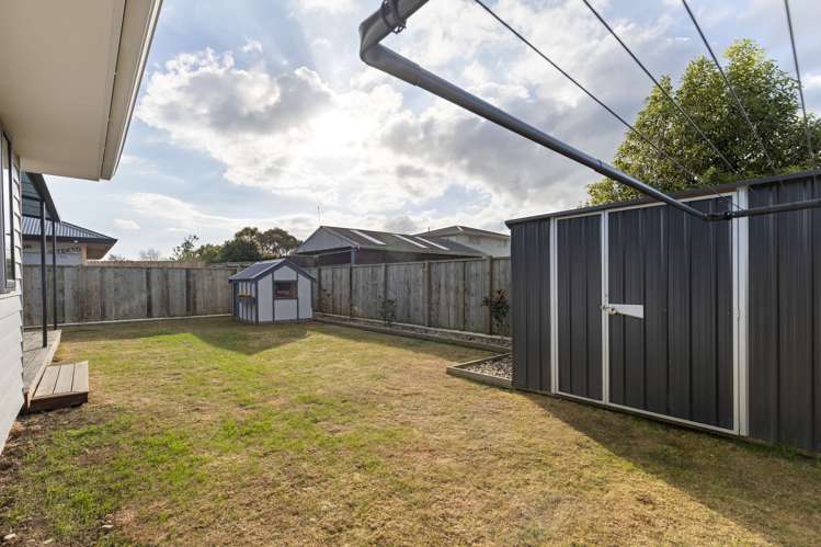 11 Rayner Lane Marton_25