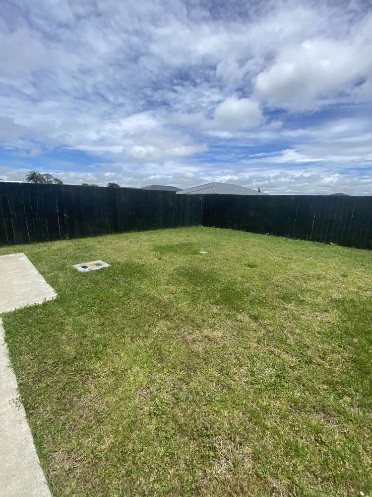 87 Mclarin Road Glenbrook_11