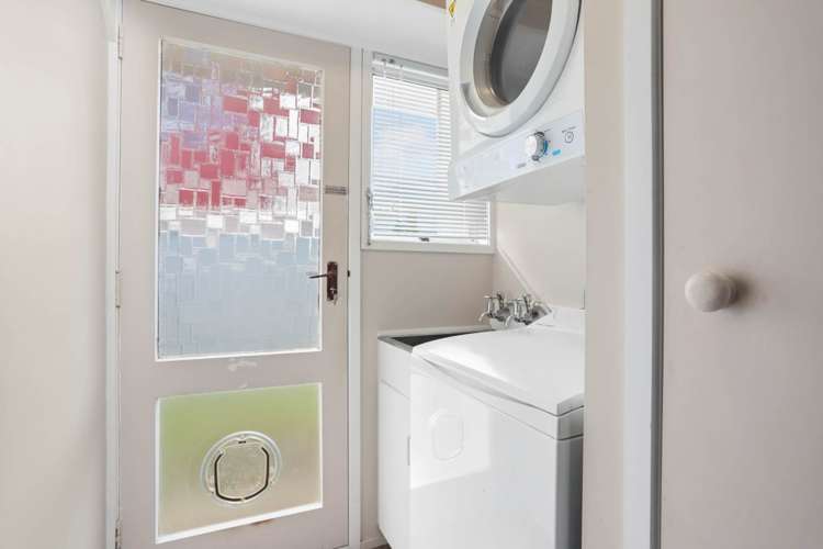 3/1 Frank Evans Place Henderson_12