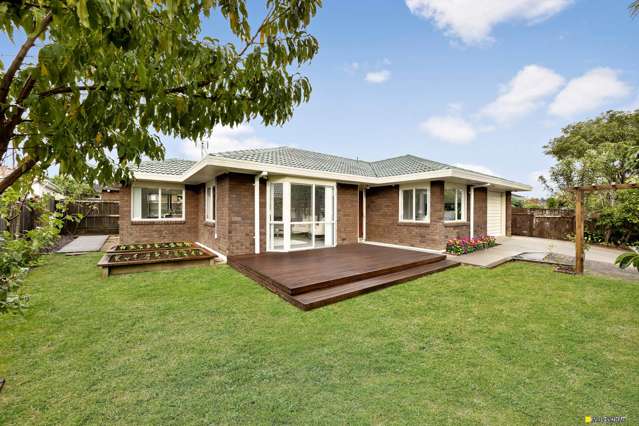 SINGLE-LEVEL BRICK & TILE – POINT VIEW SCHOOL ZONE