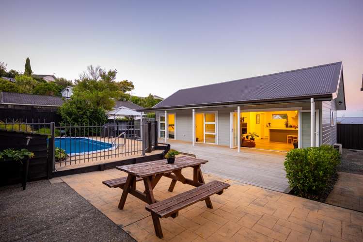 38 Churchill Avenue_2