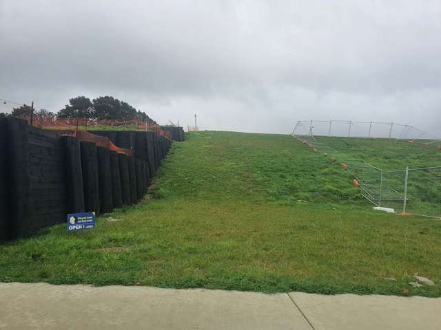 10 Grand Ridge Avenue Flat Bush_2