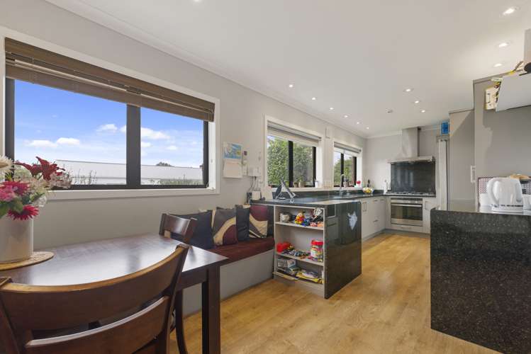 87 Grand Vue Road Kawaha Point_8