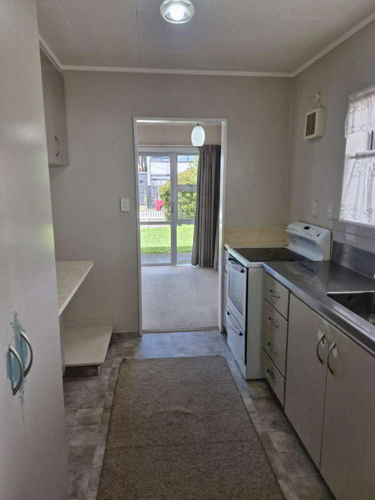2/32 Young Street New Plymouth_6