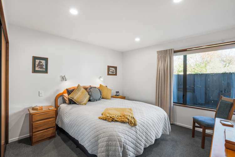 2/30 Jennifer Street Bryndwr_5