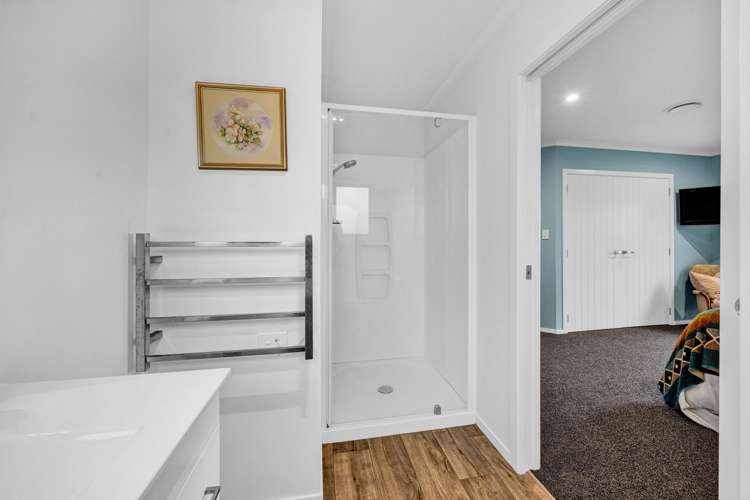 7 Mercade Close Stratford_23