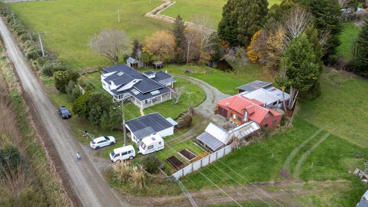 25 Brown Road Winton Surrounds_22