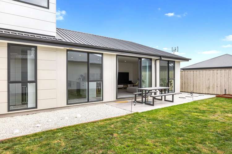 9 George West Square Wigram_12
