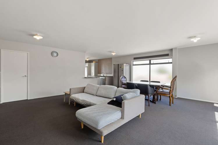 15a Greensboro Street Hamilton East_3