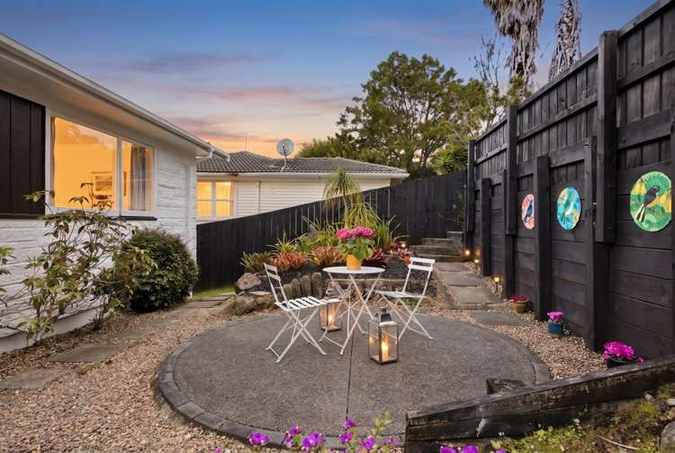25 McPhail Street Birkdale_26