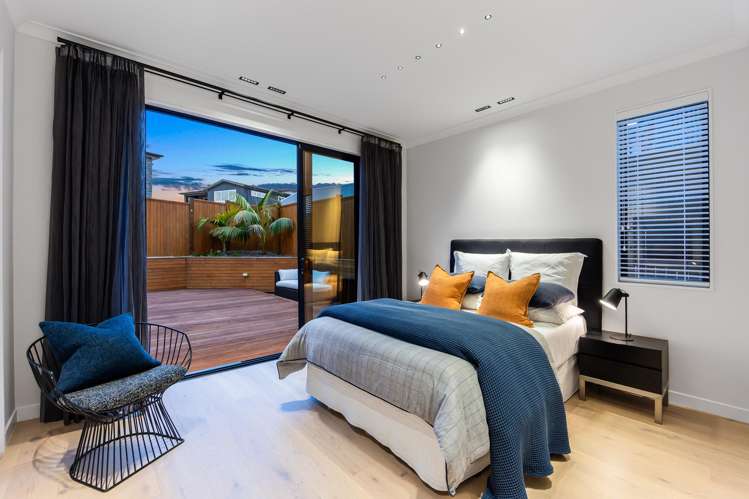 7 Headsail Drive Long Bay_11