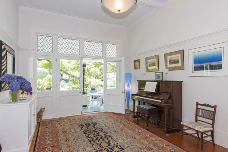 4 Golf Road Epsom_11