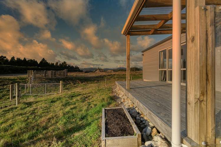 577 Blue Spur Road Hokitika_10
