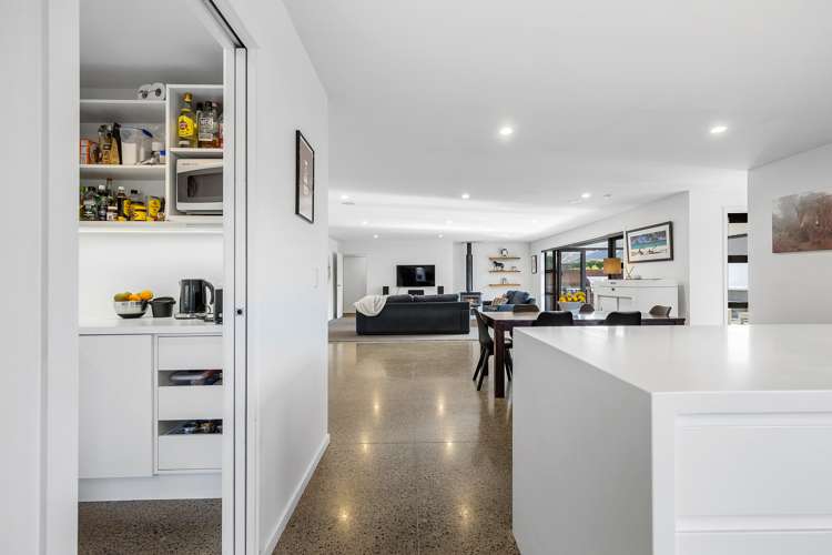 25 Russ Drive Lincoln_8