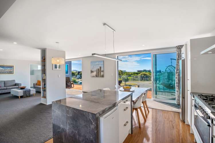 156 Field Way Waikanae Beach_8