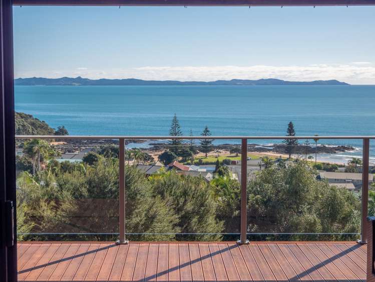 37 Dudley Crescent Cable Bay_16