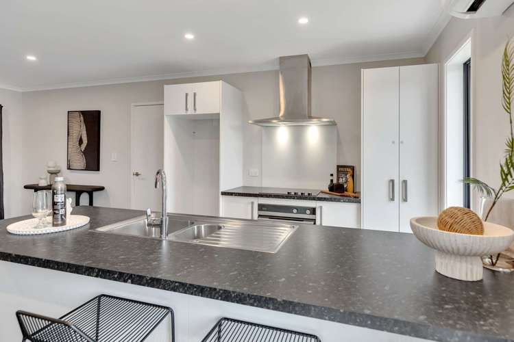 4 Buckingham Place Springvale_8