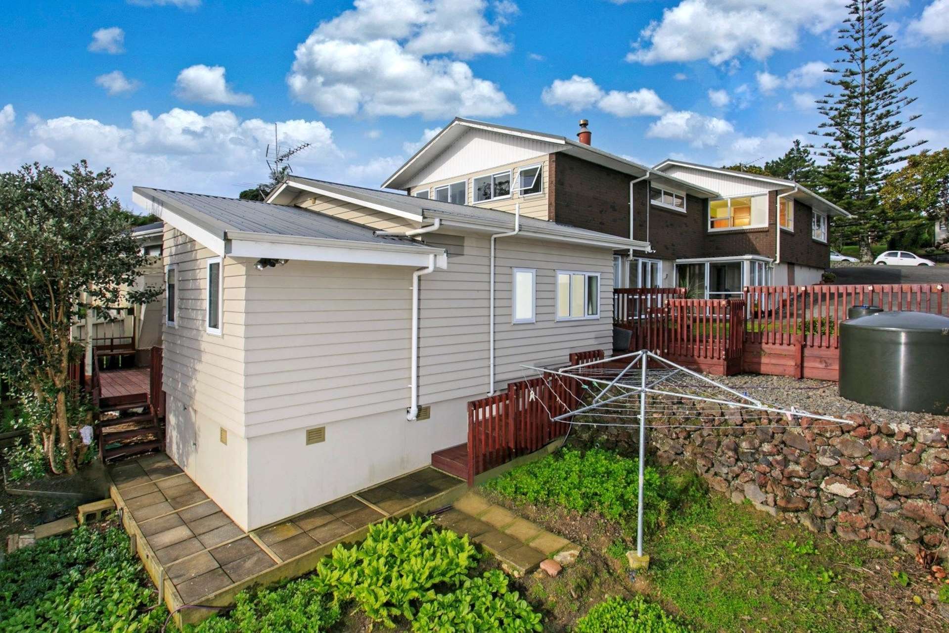 98 Bond Crescent Forrest Hill_0