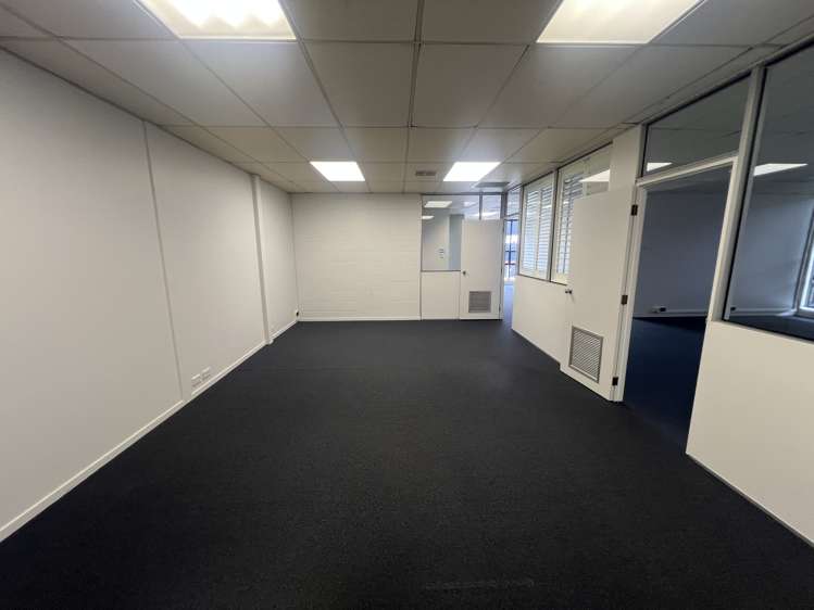 39 Porana Road Wairau Valley_9