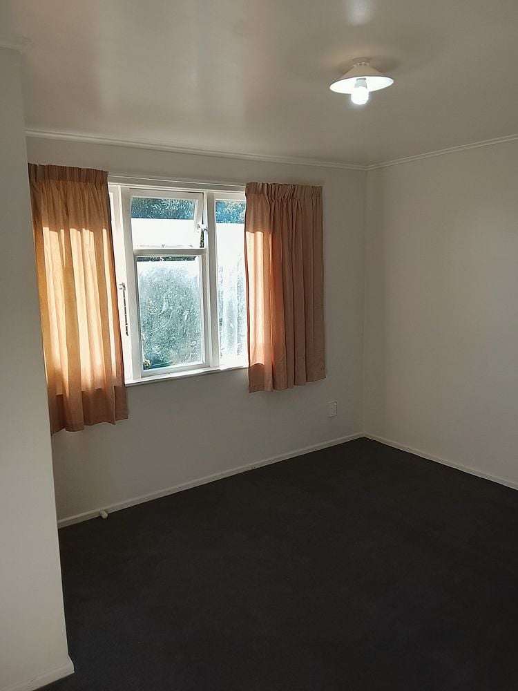 31A Kokiri Crescent Waitangirua_16