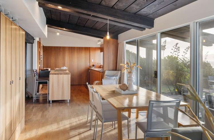 75 Field Way Waikanae Beach_8