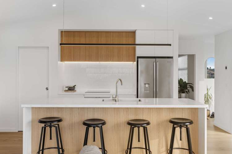 62 Katania Heights Brightwater_1